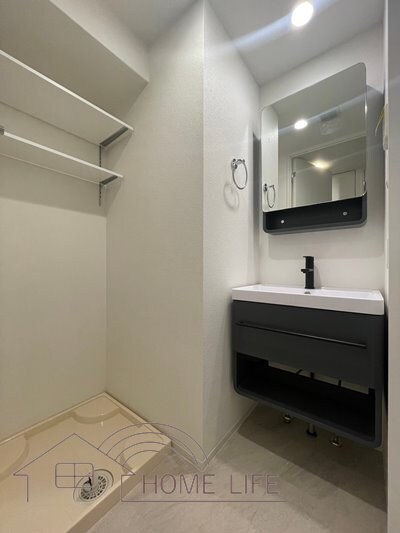 セレニテ難波リアンの物件内観写真