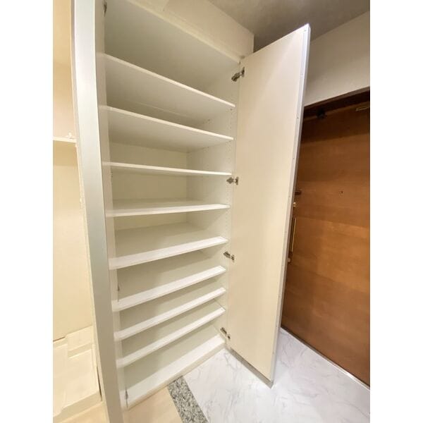 CITY SPIRE桜川Iの物件内観写真