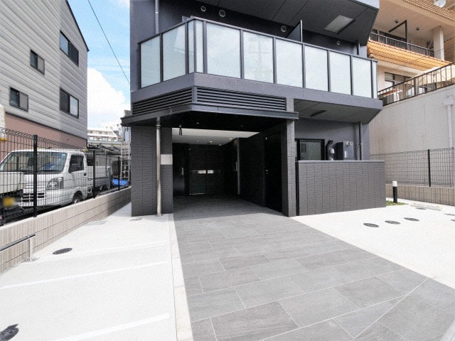 イルリッシュ西中島の物件外観写真