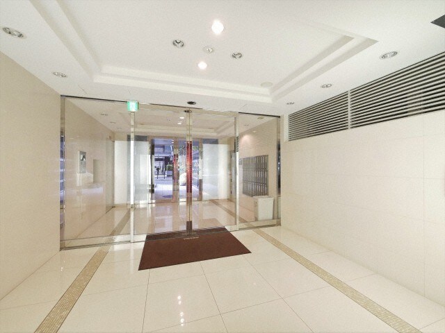 セイワパレス大手通の物件外観写真