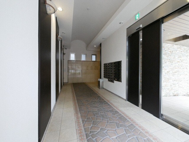 アリス・マナーガーデン谷町の物件外観写真