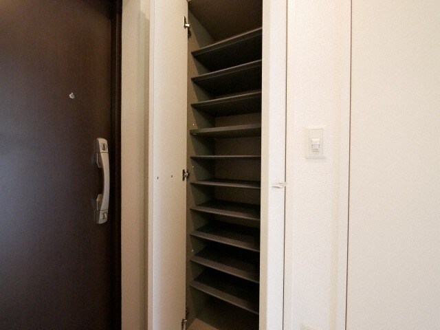 アリス・マナーガーデン谷町の物件内観写真