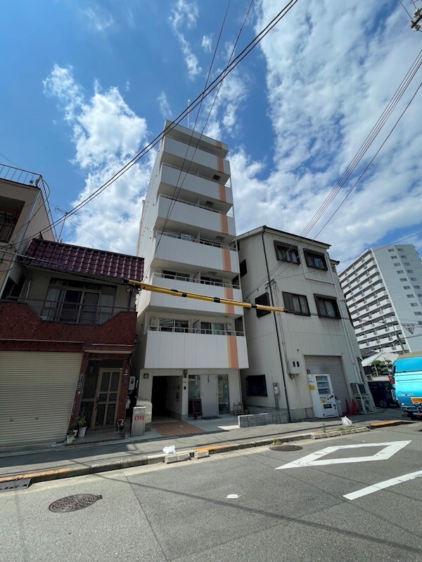 Kalmia北梅田の物件外観写真