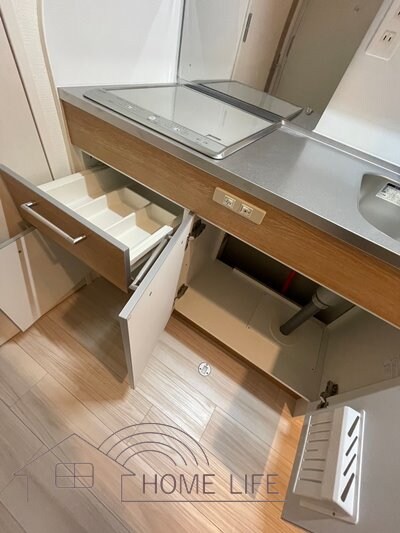 セレニテ難波グランデノールの物件内観写真