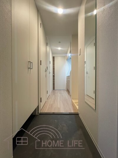 セレニテ難波グランデノールの物件内観写真