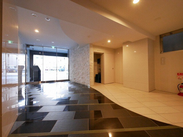 ＳＥＲＥＮｉＴＥ谷四の物件外観写真