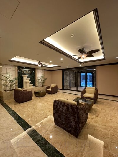 プレジオ鎗屋町の物件外観写真