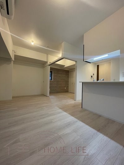 セレニテフラン難波の物件内観写真