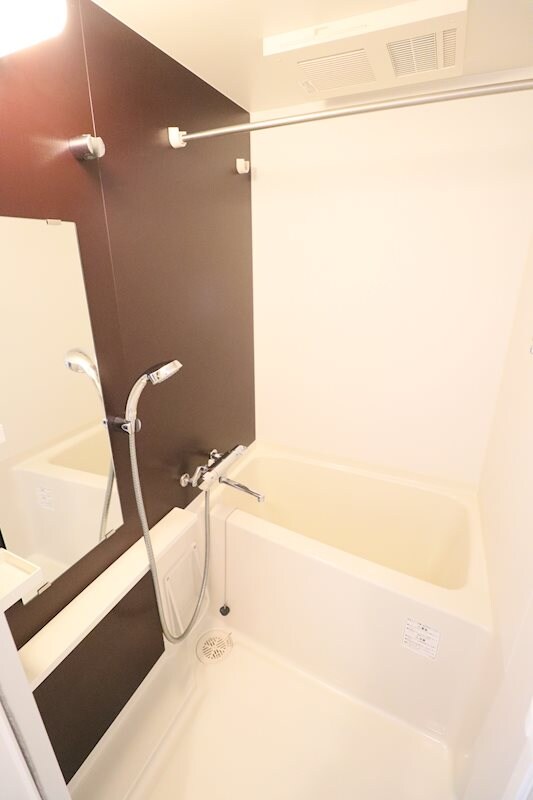 レジュールアッシュ九条の物件内観写真