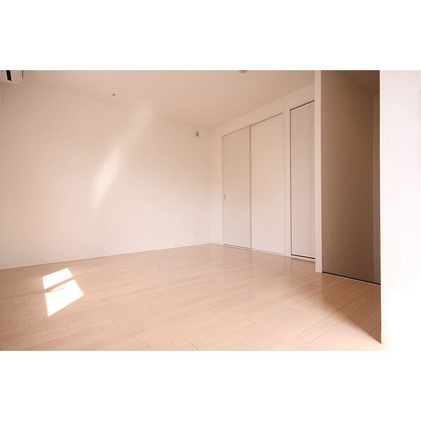 オリエンタル南堀江の物件内観写真