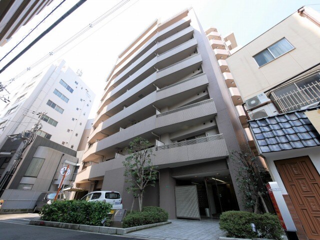 ウィスタリア京橋の物件外観写真