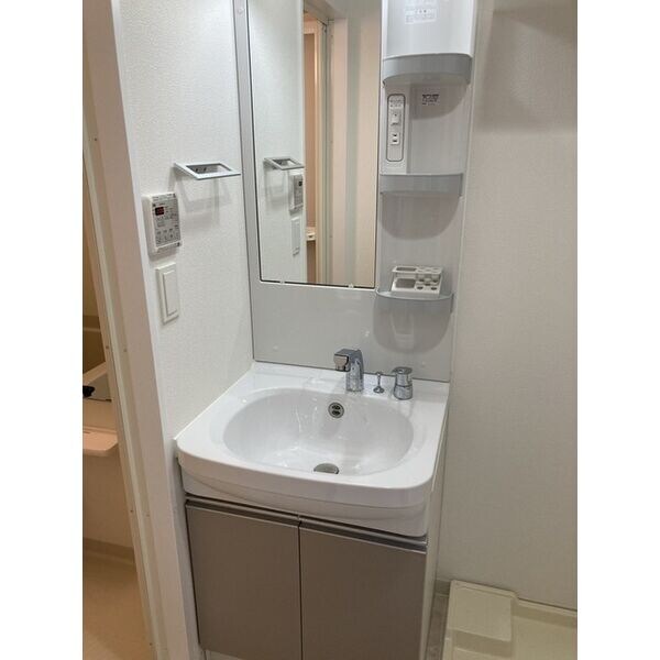 アプリーレ中之島の物件内観写真