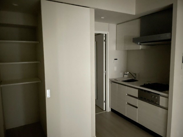 コンフォリア北堀江一丁目の物件内観写真