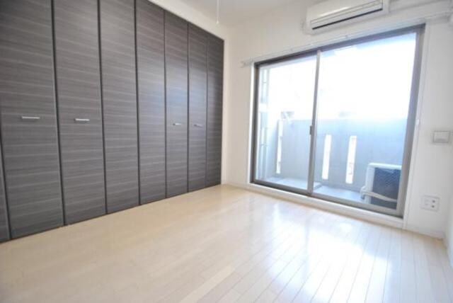 レジディア京町堀の物件内観写真