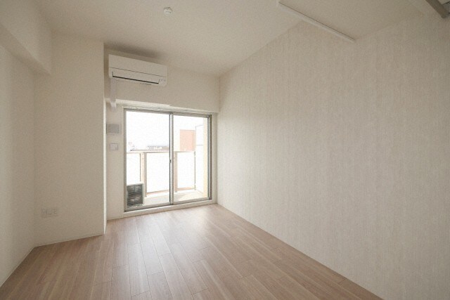 セレニテ九条リアンの物件内観写真