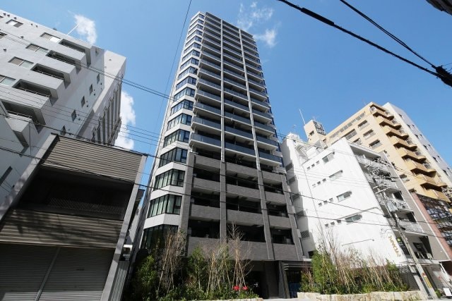 グランドメゾン大阪上本町の物件外観写真