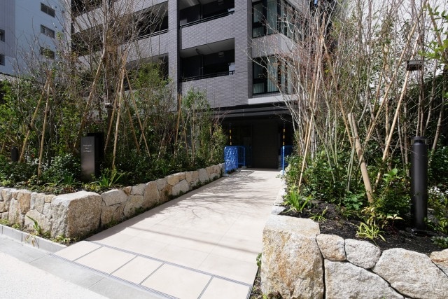 グランドメゾン大阪上本町の物件外観写真