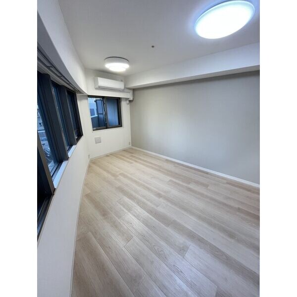 フロンティアタワー日本橋の物件内観写真