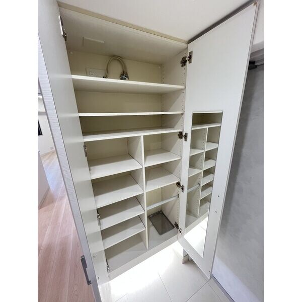 フロンティアタワー日本橋の物件内観写真