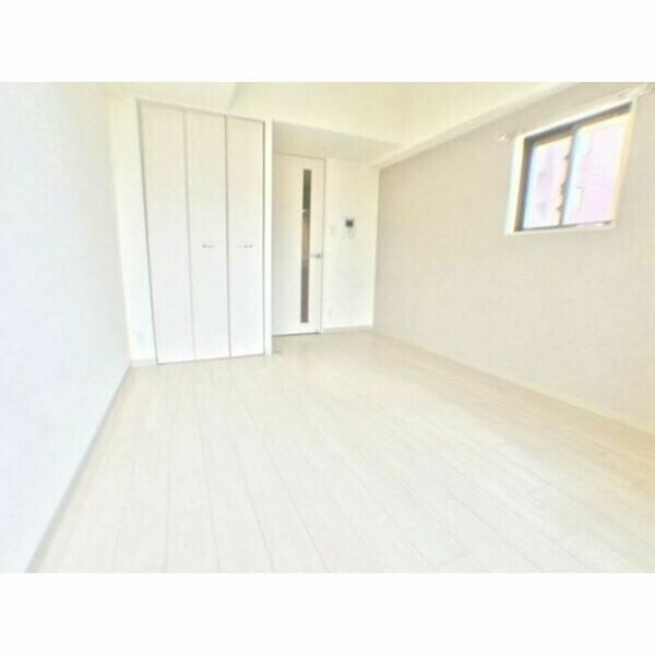 エスリード北大阪レジデンスの物件内観写真