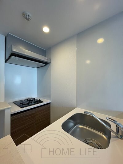 MELDIA CREST TAPP NAMBA-WESTの物件内観写真