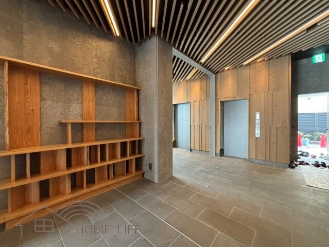 コンフォリア・リヴ本町WEST　Qの物件外観写真