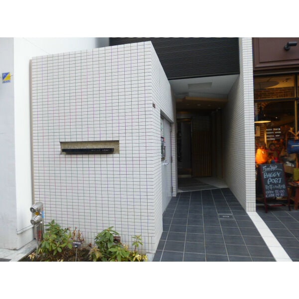 ポローニア立花通りの物件外観写真