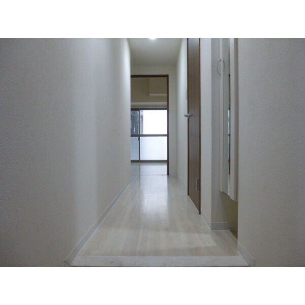 ポローニア立花通りの物件内観写真