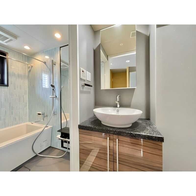 ファーストフィオーレ阿波座アクアの物件内観写真