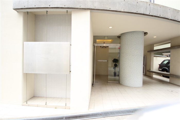 クレグラン北梅田の物件外観写真