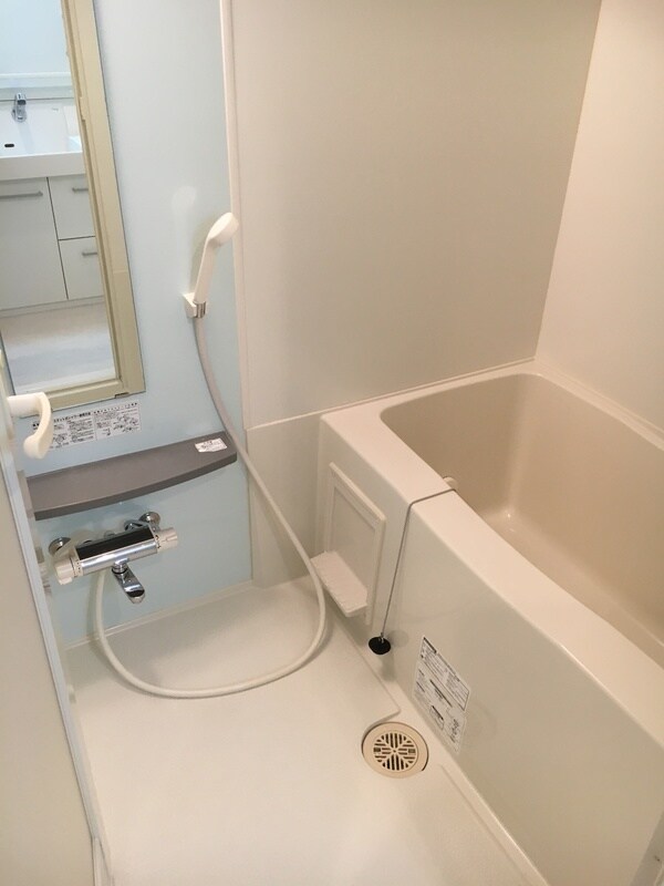 クレグラン北梅田の物件内観写真