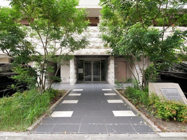 プレサンス難波セレクトの物件外観写真