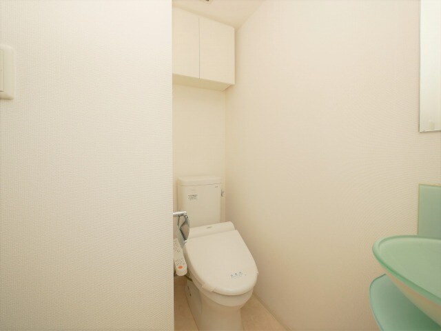 ラシュレエグゼ難波南の物件内観写真