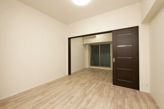 ラクラス堺筋本町の物件内観写真