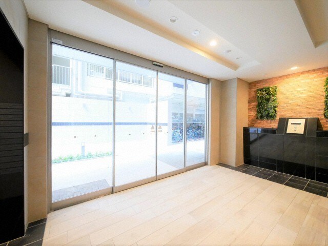 プレサンス大手前ピリオドの物件外観写真