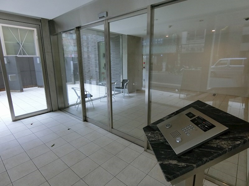 フローライト南森町の物件外観写真