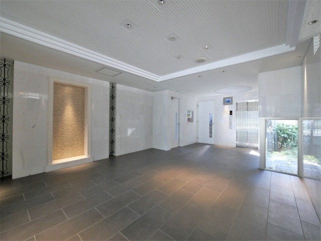 クリーデンス福島の物件外観写真