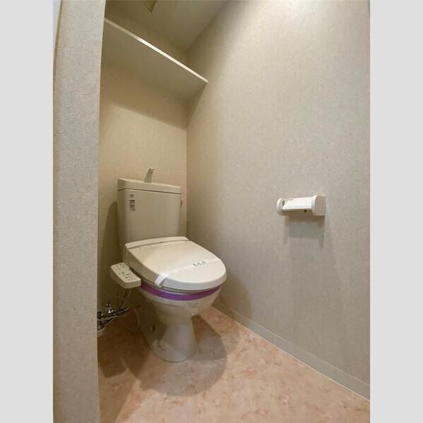 フレンシアノイエ東三国の物件内観写真