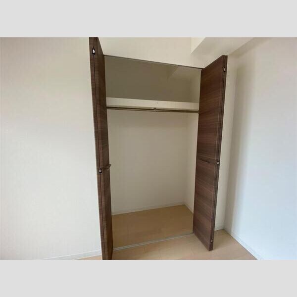 フレンシアノイエ東三国の物件内観写真