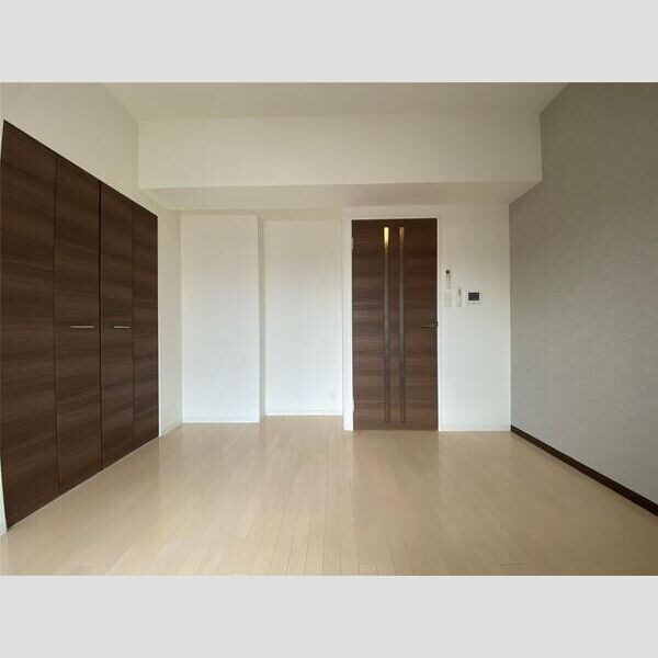 フレンシアノイエ東三国の物件内観写真