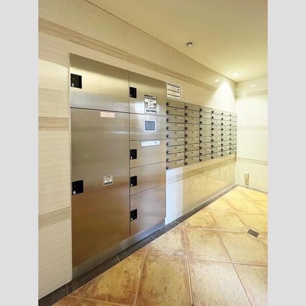 フレンシアノイエ東三国の物件内観写真