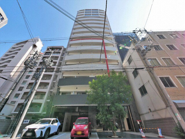 APRILE南森町の物件外観写真