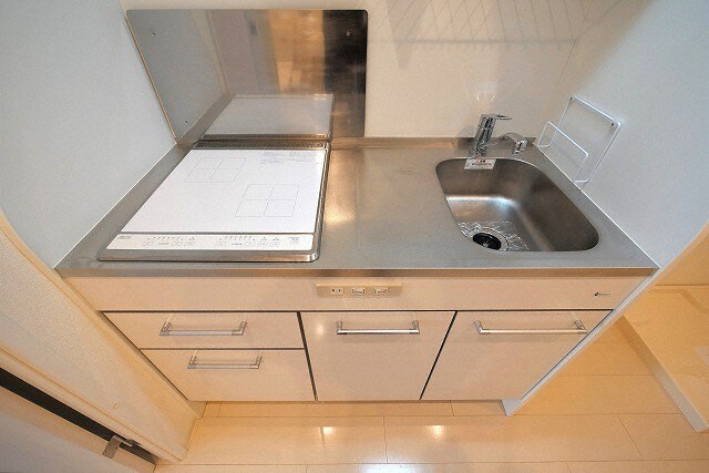 APRILE南森町の物件内観写真