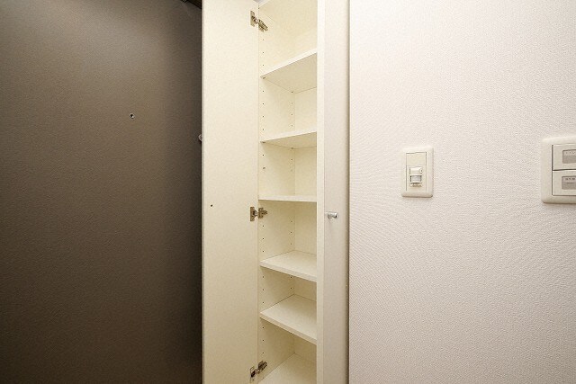 フロンティアタワー九条Iの物件内観写真