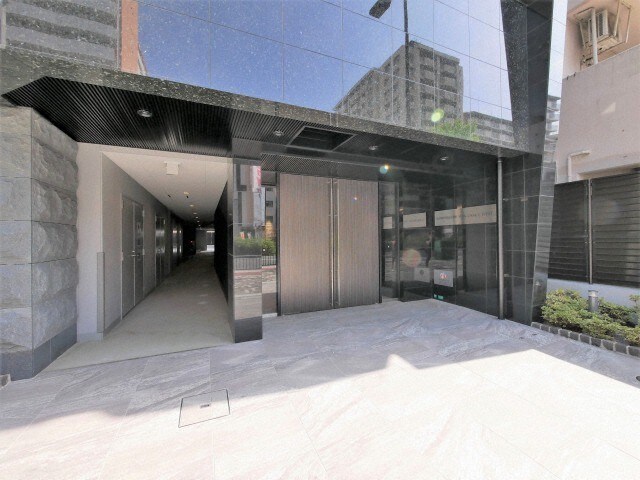 コンフォリア・リヴ新大阪ＷＥＳＴの物件外観写真