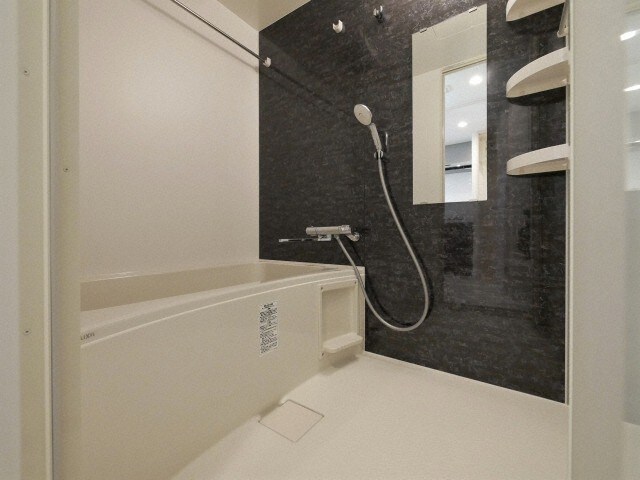 コンフォリア・リヴ新大阪ＷＥＳＴの物件内観写真