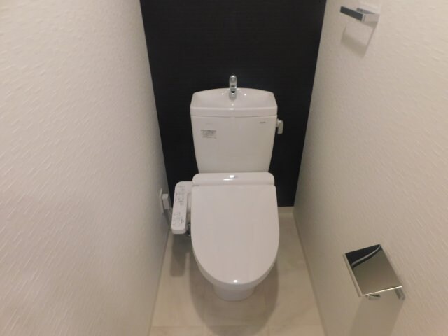 コンフォリア・リヴ新大阪ＷＥＳＴの物件内観写真