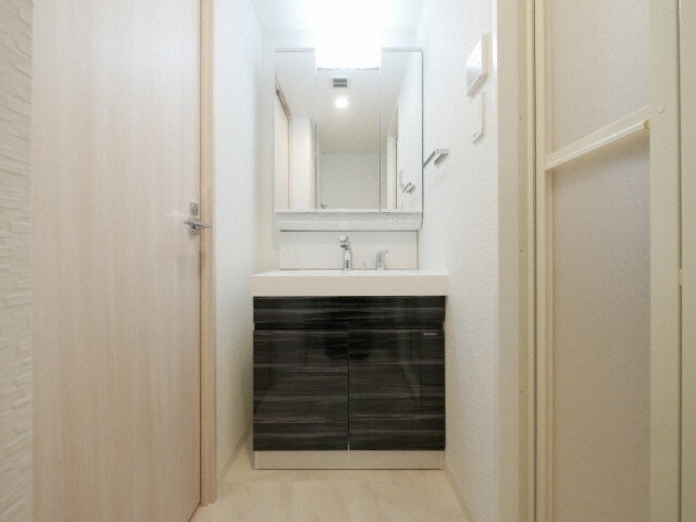 コンフォリア・リヴ新大阪ＷＥＳＴの物件内観写真