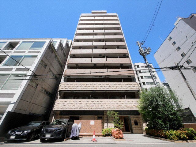 プレサンス谷町アルファの物件外観写真