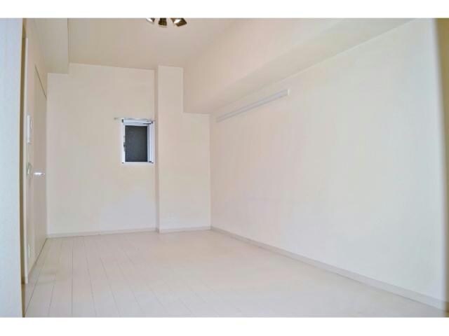 プレサンス谷町アルファの物件内観写真